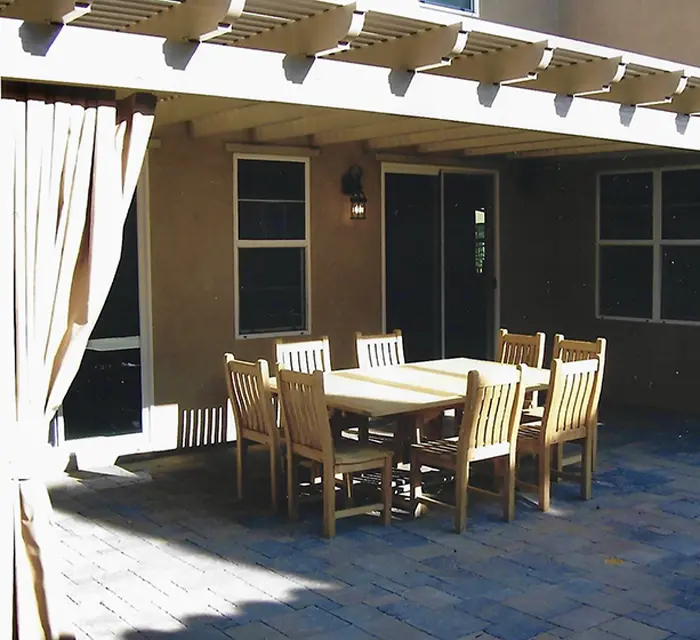 Custom-Made Outdoor Curtains for Anaheim & Anaheim Hills, CA
