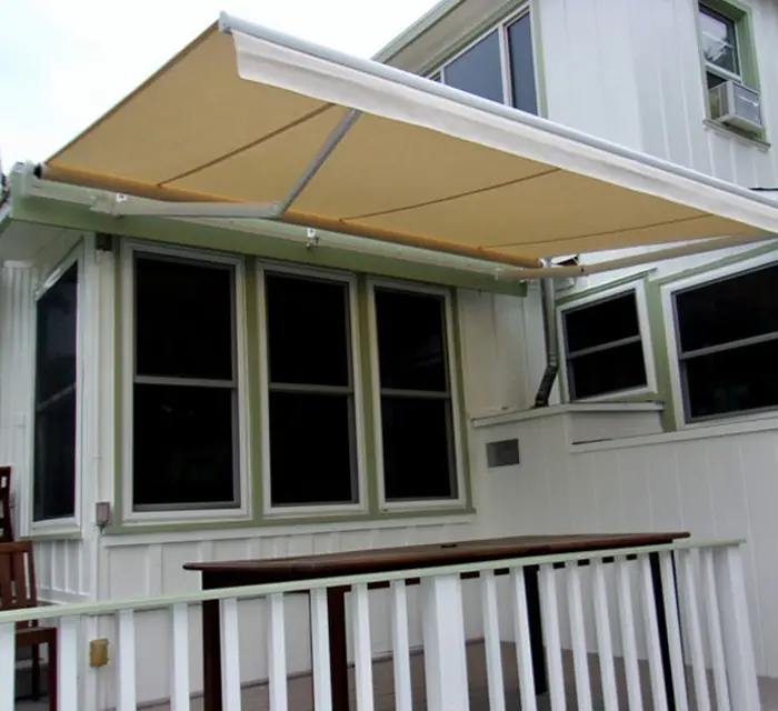 Retractable Awnings for Temecula, CA Homes and Businesses